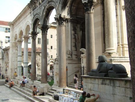 Nejimpozantnější římská památka v chorvatském Splitu – Diokleciánův palác